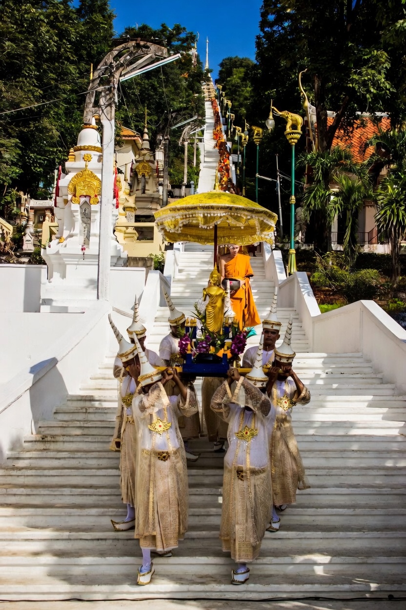 ตักบาตรเทโว